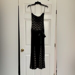 Hisense Black and Tan Lace Maxi Dress